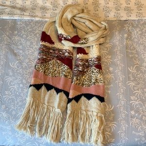 Anthropologie l Hello Hydrangea Scarf